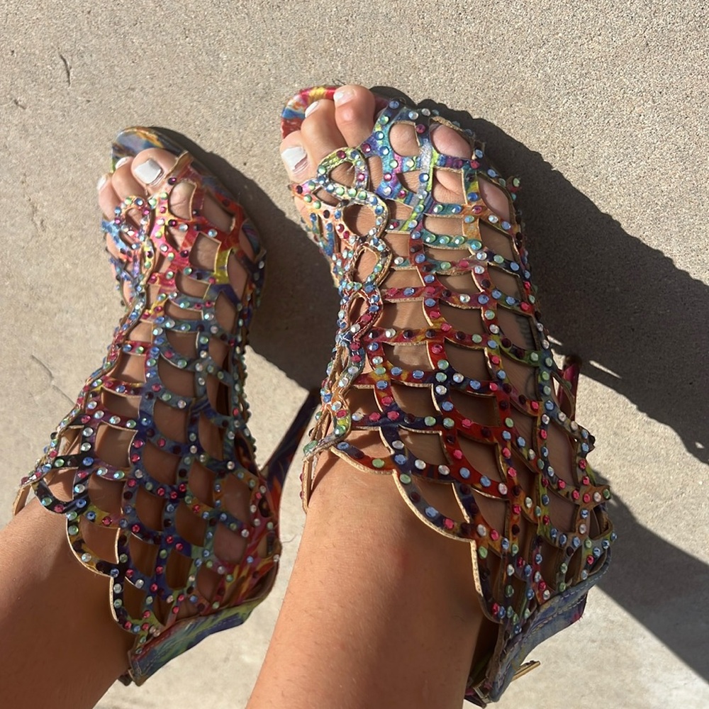 Rainbow heels